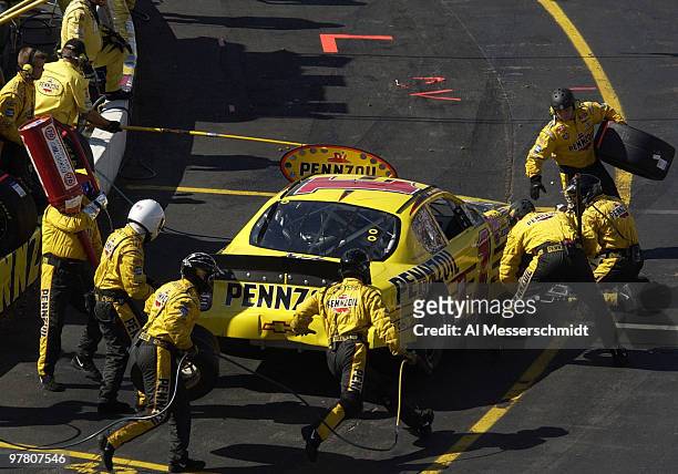 John Andretti pulls into the pits Sunday, October 19, 2003 during the NASCAR Subway 500 at Martinsville Speedway, Martinsville, Virginia.