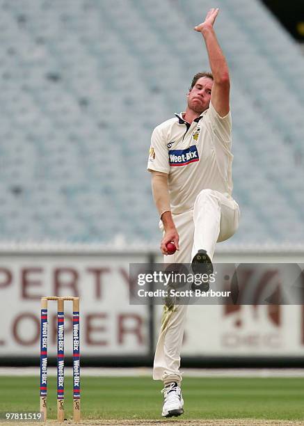 John Hastings of the Bushrangers bowls during day two of the Sheffield Shield Final between the Victorian Bushrangers and the Queensland Bulls at the...