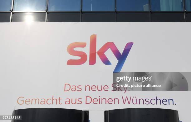 April 2018, Unterföhring bei Munich, Germany: A Sky Logo, taken at the introduction of "The New Sky" at the pay TV Sky. Photo: Tobias Hase/dpa