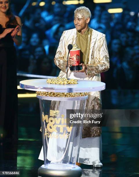 Actor Keiynan Lonsdale accepts the Best Kiss award for 'Love, Simon' onstage during the 2018 MTV Movie And TV Awards at Barker Hangar on June 16,...