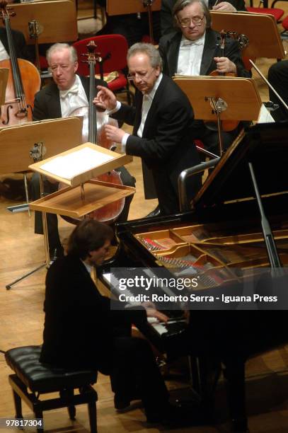 Maestro Yuri Temirkanov conduce the St. Petersburg Philharmonic Orchestra with guest pianist Roustem Saitkoulov in concert at auditorium Manzoni for...