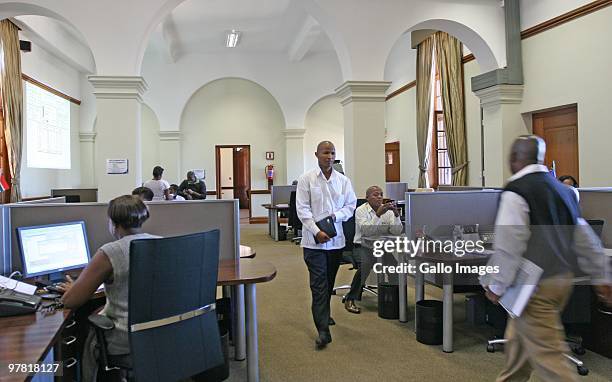 The control centre at the presidential hotline centre in Centurion. A parliamentary multi-party delegation said on 17 March 2010 that more staff are...