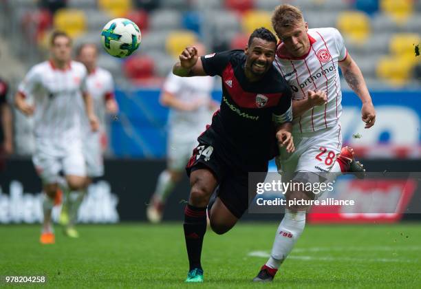 April 2018, Germany, Duesseldorf: Football, German 2nd Bundesliga, Fortuna Duesseldorf vs FC Ingolstadt 04 at the Esprit Arena: Ingolstadt's Marvin...