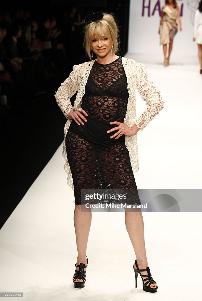 Fashion For Relief: London Fashion Week a/w 2010 - Runway