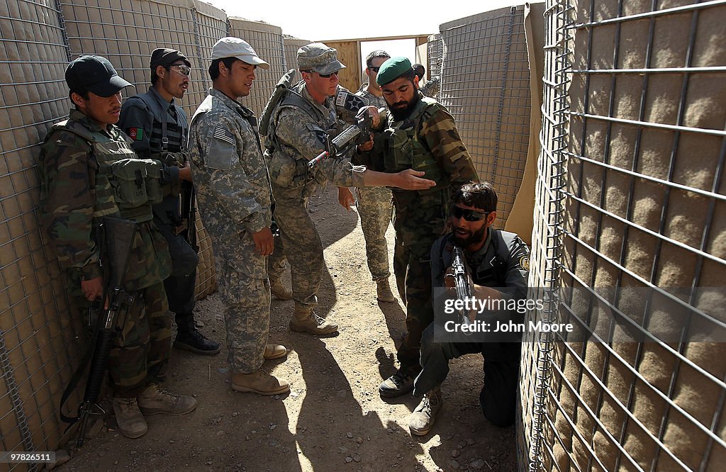 U.S. Army Soldiers Trains Afghan Army And Police Cadettes
