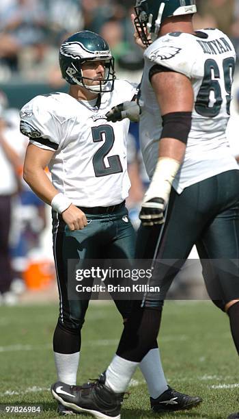 David Akers and Jon Runyan of the Philadelphia Eagles during a game between the Philadelphia Eagles and Pittsburgh Steelers at Lincoln Financial...