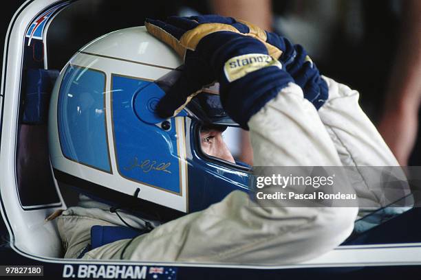 David Brabham, driver of the Brabham-Judd BT59 during practice for the Mexican Grand Prix on 23 June 1990 at the Autódromo Hermanos Rodríguez in...