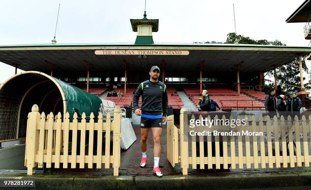 Sydney , Australia - 18 June 2018; Rob Kearney arrives for Ireland rugby squad training at North Sydney Oval in Sydney, Australia.