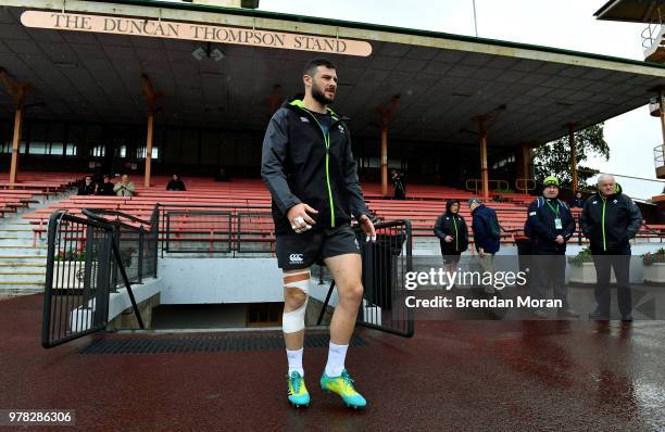 Sydney , Australia - 18 June 2018; Robbie Henshaw arrives for Ireland rugby squad training at North Sydney Oval in Sydney, Australia.