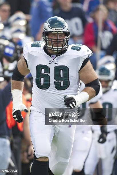 Offensive tackle Jon Runyan of the Philadelphia Eagles during the Eagles 23-13 win over the Buffalo Bills on . © Ron Scheffler/NFL Photos.