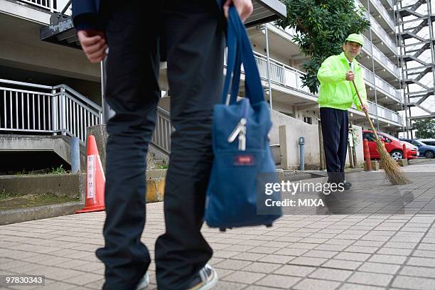 Teenage Boy Greeting Super, Foto de stock