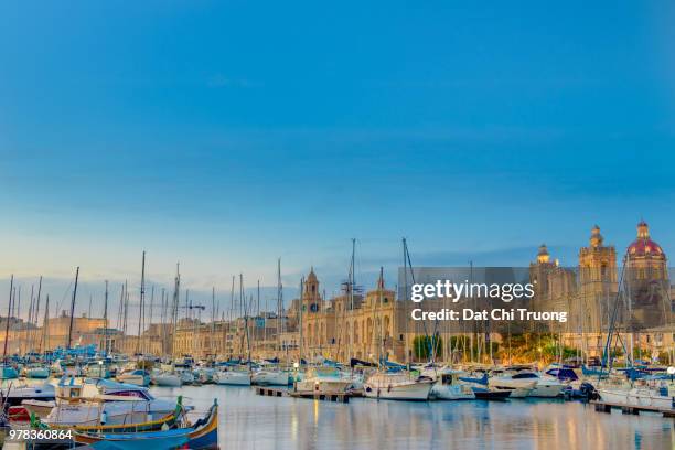 malta - malta harbour stock pictures, royalty-free photos & images