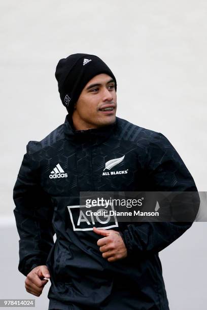 Aaron Smith of the All Blacks looks on during a New Zealand All Blacks training session on June 19, 2018 in Dunedin, New Zealand.