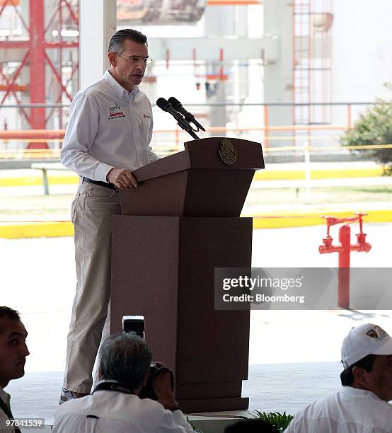 Juan Jose Suarez Coppel, chief executive officer of Petroleos Mexicanos , speaks during an event at the Petroleos Mexicanos Tula Hidalgo refinery in...