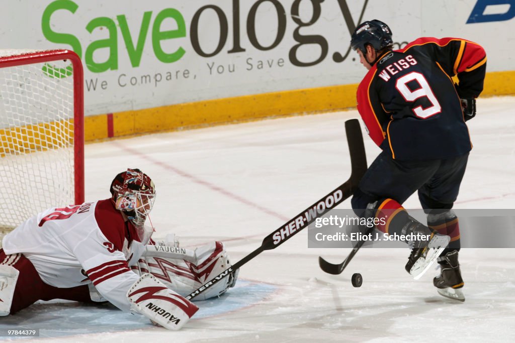 Phoenix Coyotes v Florida Panthers