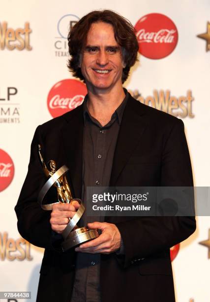Director Jay Roach, recipient of the Comedy Director of the Decade Award, arrives at the ShoWest awards ceremony at the Paris Las Vegas during...