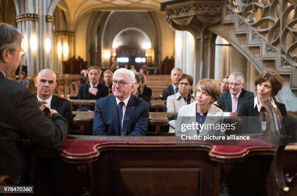 April 2018, Switzerland, Freiburg: German President Frank-Walter Steinmeier , his wife Elke Buedenbender , Swiss President Alain Berset and his wife...