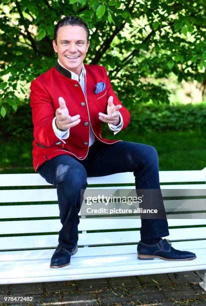 April 2018, Rust, Germany: Musician and Moderator Setfan Mross Posing for photographers at the Europa Park after a press conference of this year's...