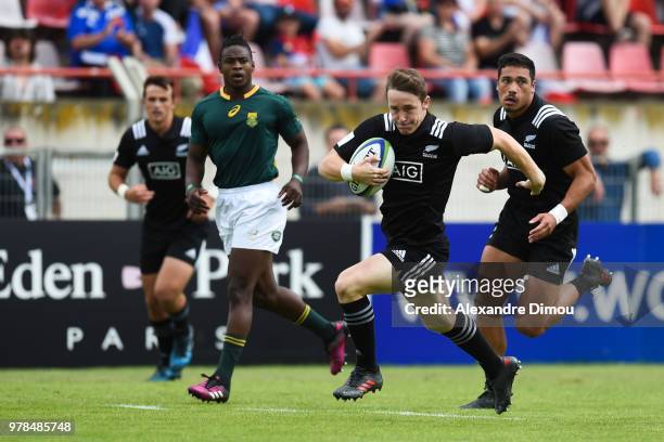 Jay Renton of New Zealand during the World Championship U20 3rd place match between South Africa and New Zealand on June 17, 2018 in Beziers, France.