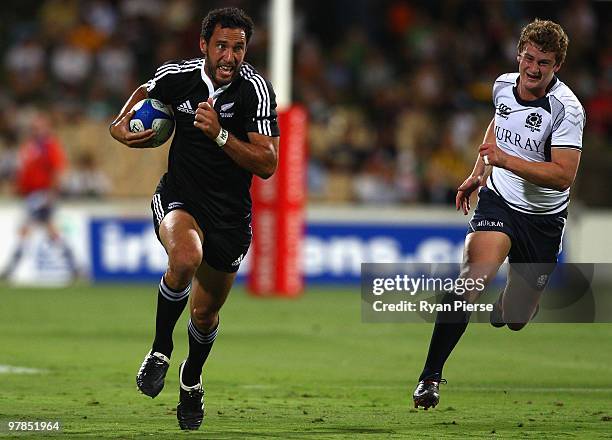 Zar Lawrence of New Zealand in action during the match between New Zealand and Scotland during day one of the IRB Adelaide International Rugby Sevens...