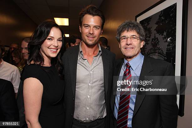 Katherine Heigl, Josh Duhamel and Warner's Alan Horn at Warner Bros ShoWest Presentation at ShoWest Convention on March 18, 2010 at the Paris Las...