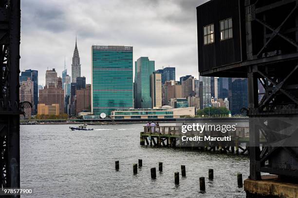 new york city - long island city stockfoto's en -beelden