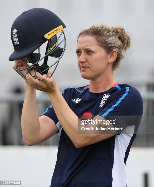 2,580 Sarah Taylor Cricket Photos and Premium High Res Pictures - Getty Images 2,580 Sarah Taylor Cricket Photos and Premium High Res Pictures - Getty Images