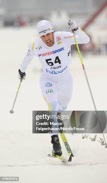 Mats Larsson of Sweden competes in the men's 3,3 km Cross Country Skiing during the FIS World Cup on March 19, 2010 in Falun, Sweden.