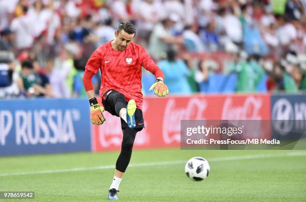 Lukasz Fabianski of Poland during warm up before the 2018 FIFA World Cup Russia group H match between Poland and Senegal at Spartak Stadium on June...