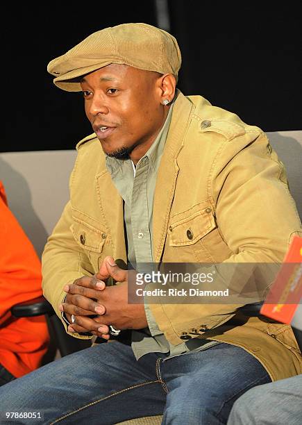 Panelist/Recording Artist Calvin Richardson attends GRAMMY Career Day 2010 at the Dekalb School of the Arts on March 18, 2010 in Avondale Estates,...