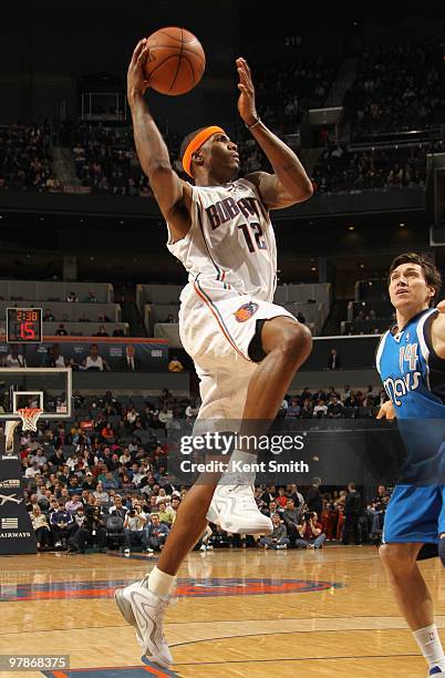 Tyrus Thomas of the Charlotte Bobcats takes the ball to the basket against the Dallas Mavericks during the game on March 1, 2010 at the Time Warner...