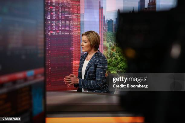 445 Ellen Morgan Photos & High Res Pictures - Getty Images