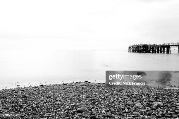 totland bay - totland bay stock pictures, royalty-free photos & images