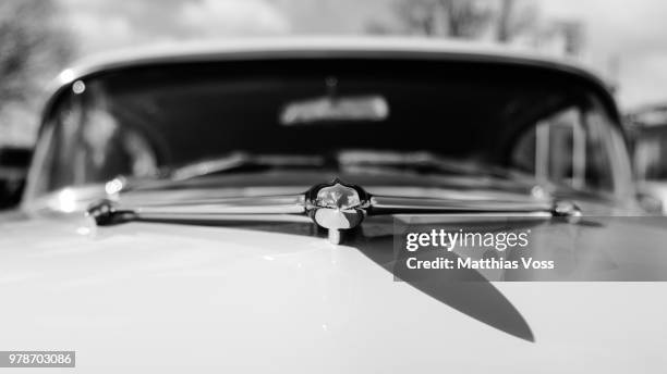 oldsmobile ninety eight - cars & coffee hamburg - stir frying european stock pictures, royalty-free photos & images