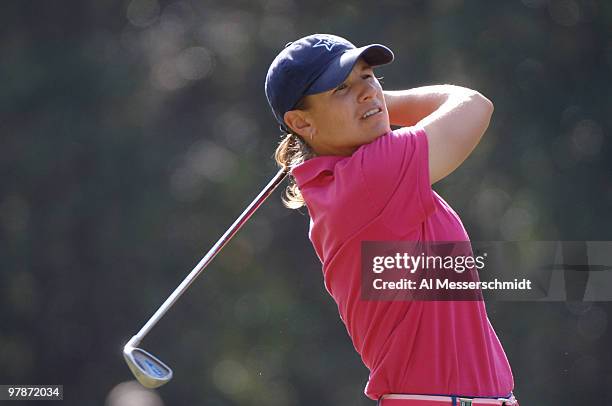 Heather Bowie tees off on the 17th hole during the third round of the 2005 Mitchell Company Tournament of Champions at The Crossings at Magnolia...