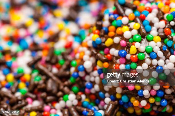 bolinhas doces - doces stock pictures, royalty-free photos & images