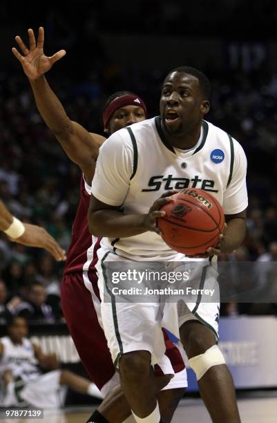 Draymond Green of the Michigan St. Spartans drives to the basket against the New Mexico St. Aggies during the first round of the 2010 NCAA men's...