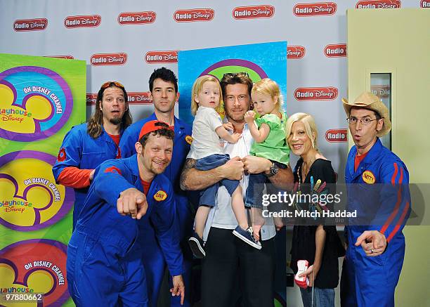 New Orleans' alternative rock band for preschoolers, the Imagination Movers, performed during their guest appearance in Radio Disney studio today and...