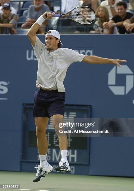 Tommy Haas loses to Lleyton Hewitt in the quarter finals of the men's singles September 9, 2004 at the 2004 US Open in New York.