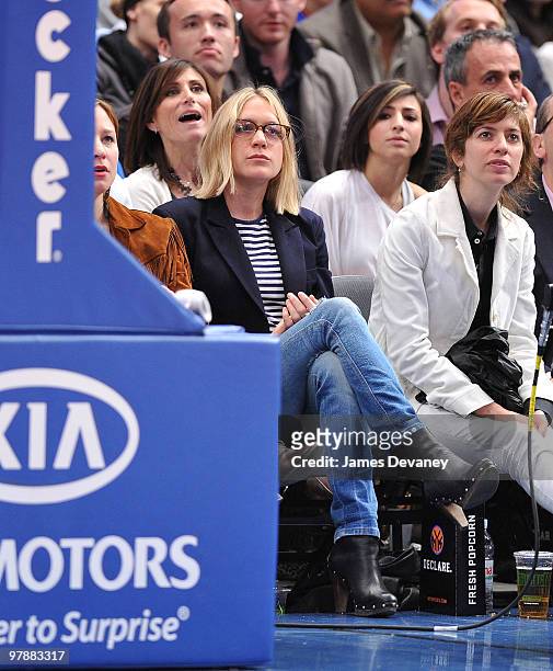Chloe Sevigny attends a game between the Philadelphia 76ers and the New York Knicks at Madison Square Garden on March 19, 2010 in New York City.