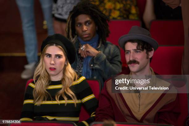Kimmy and the Beest!" Episode 405 -- Pictured: Zosia Mamet as Sue Thompsteen, Evan Jonigkeit as Bob Thompsteen --