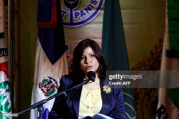 Dominican First Lady and FAO Extraordinary Ambassador Margarita Fernandez delivers a speech during a FAO-sponsored international congress on food...