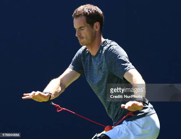 Andy Murray practicing before his first game against Nick Kyrgios during Fever-Tree Championship at The Queen's Club, London, on 18 June 2018
