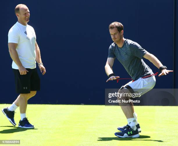 Andy Murray practicing before his first game against Nick Kyrgios during Fever-Tree Championship at The Queen's Club, London, on 18 June 2018