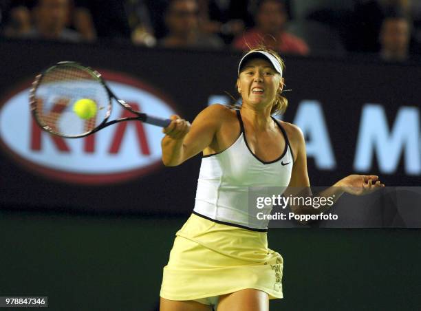 Maria Sharapova of Russia in action on Day 8 of the Australian Open at Melbourne Park on January 22, 2007.