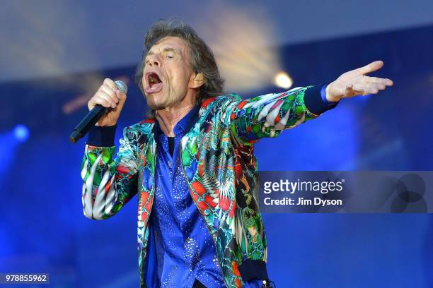 Sir Mick Jagger of The Rolling Stones performs live on stage at Twickenham Stadium during the 'No Filter' tour, on June 19, 2018 in London, England.