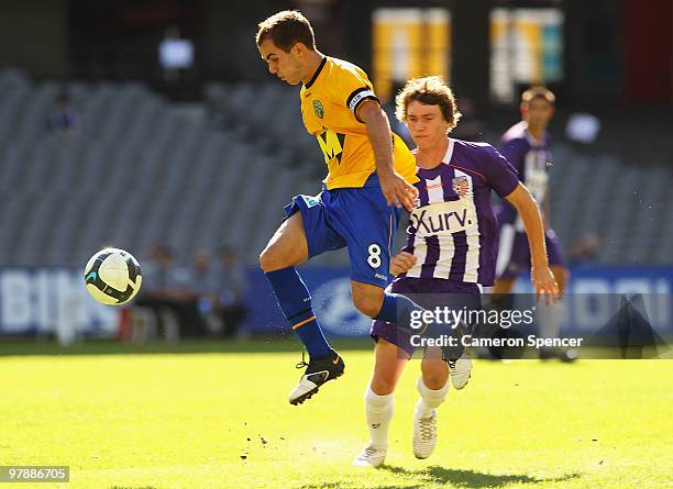 Gold Coast captain Steven Lustica kicks the ball during the 2010 National Youth League Grand Final match at Etihad Stadium on March 20, 2010 in...