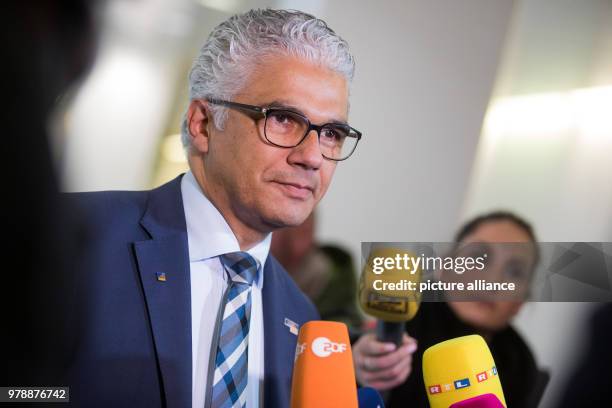 February 2018, Germany, Bonn: Ashok Sridharan , mayor of Bonn, answers journalists' questions after a meeting at the Federal Environmental Ministry....