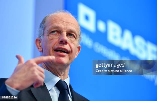 February 2018, Germany, Ludwigshafen: Kurt Bock, CEO of the chemicals producer BASF, delivers a statement during the press conference on the...