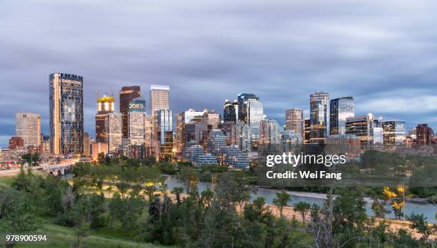 calgary downtown at night - downtown calgary stock pictures, royalty-free photos & images